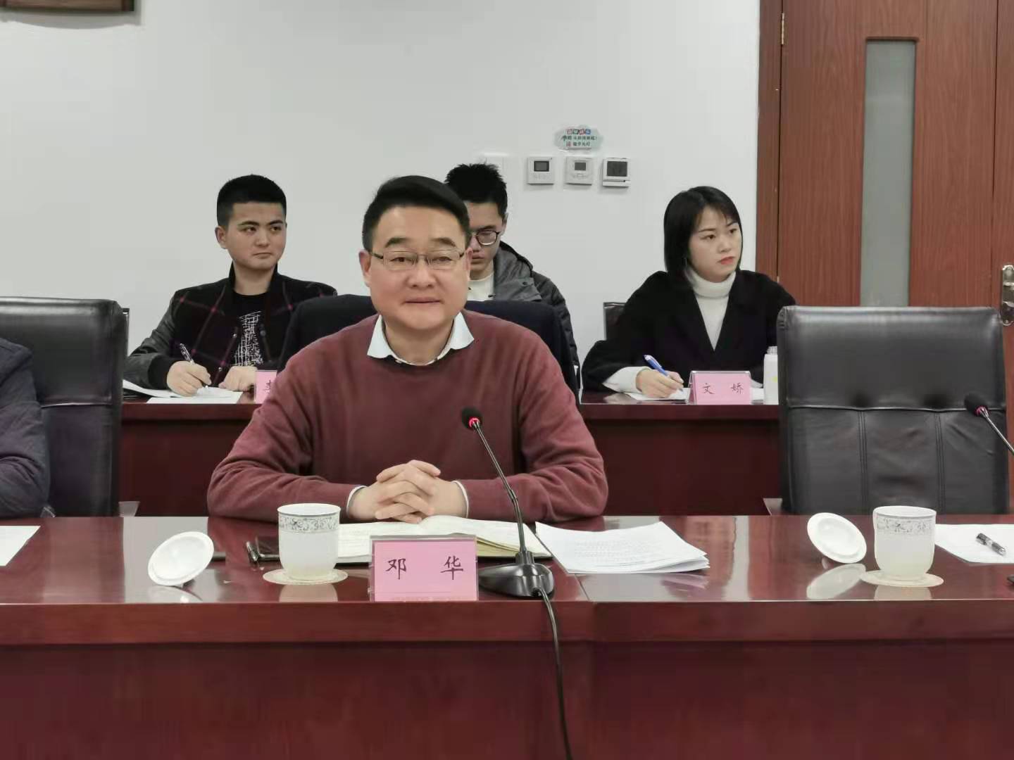 “省、市、縣三級聯(lián)動，多方齊力推動達州苧麻產(chǎn)業(yè)發(fā)展”。
